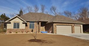 2283 W Darby St, Springfield, MO 65810 photo 1