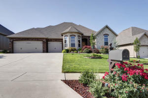 4614 E Viola Vine Dr, Springfield, MO 65802 photo 1