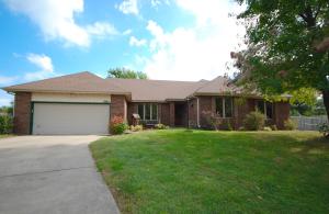 3882 N Kenna Ct, Springfield, MO 65803 photo 1