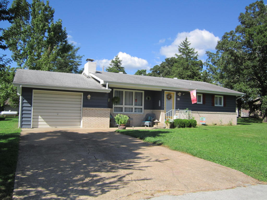 185 Honeysuckle Ln, Branson, MO 65616 photo 1