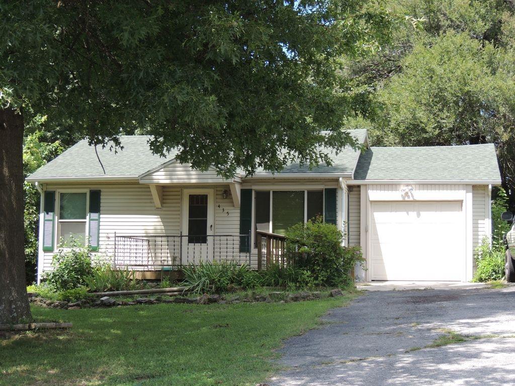 435 E Burford, Marshfield, MO 65706 photo 1