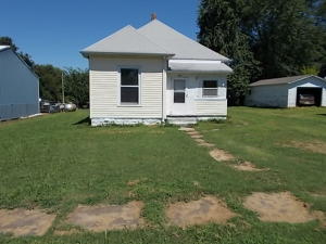603 W Benton, Buffalo, MO 65622 photo 1