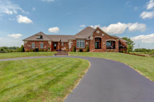 301 Hidden Creek Dr, Ozark, MO 65721 photo 1