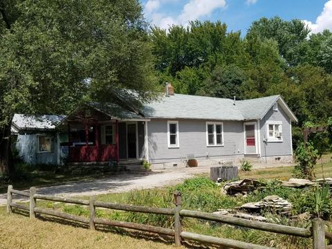1816 N Yates Ave, Springfield, MO 65803 photo 1