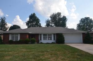 2246 E Raynell St, Springfield, MO 65804 photo 1
