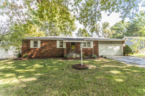 2245 E Swallow St, Springfield, MO 65804 photo 1