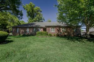 4031 E Linwood St, Springfield, MO 65809 photo 1