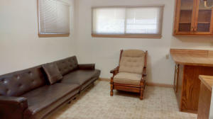 2404 E Berkeley St, Springfield, MO 65804 photo 8