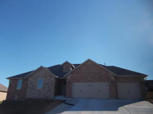 5048 E Hedgerow Dr, Springfield, MO 65802 photo 1
