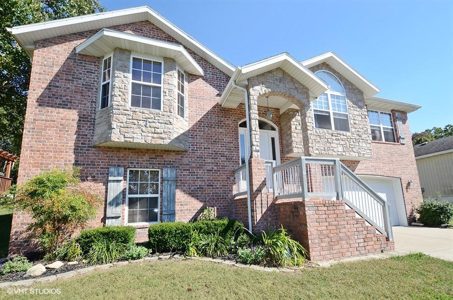135 Shadowview Dr, Branson, MO 65616 photo 1