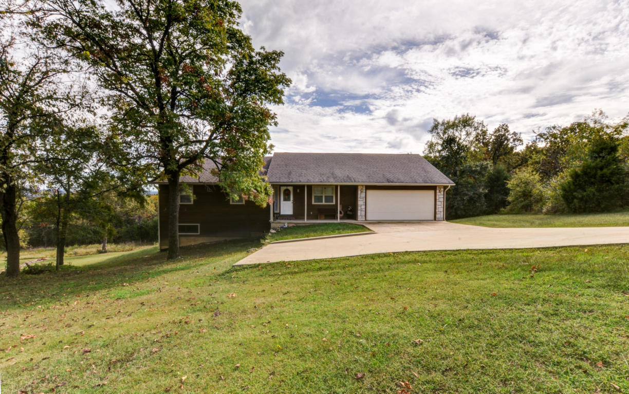 320 Chisholm Trl, Forsyth, MO 65653 photo 1
