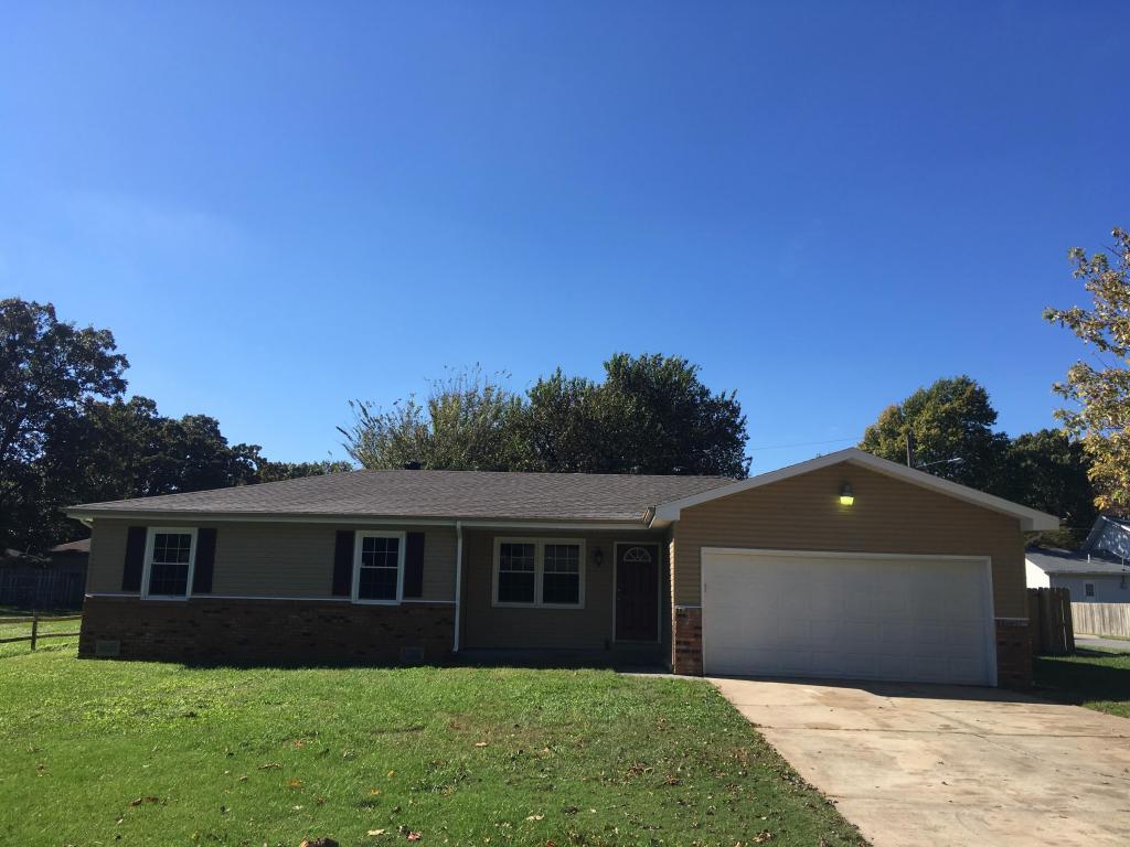 3667 N Temple Ave, Springfield, MO 65803 photo 1