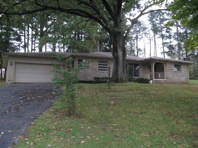 400 N Pine St, Willow Springs, MO 65793 photo 1