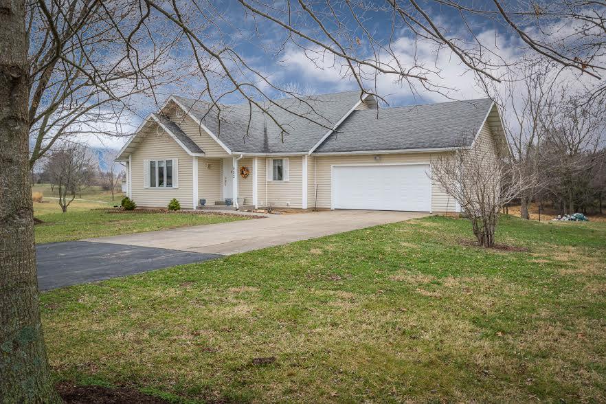 953 E Sunrise Ct, Ozark, MO 65721 photo 1