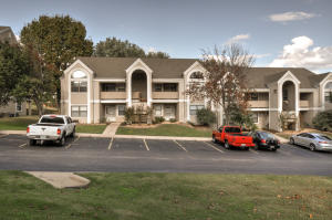 305 Wimbledon Dr #1, Branson, MO 65616 photo 1
