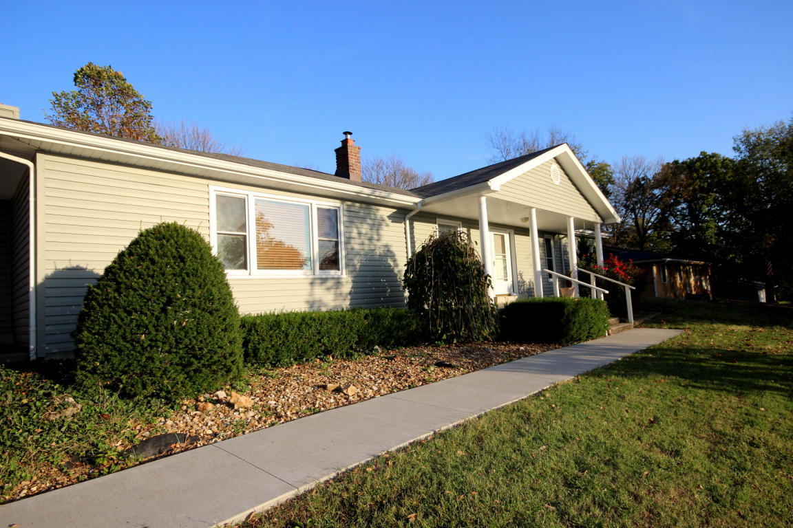1802 N 16th St, Ozark, MO 65721 photo 1