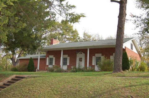 105 E 2nd St, Galena, MO 65656 photo 1
