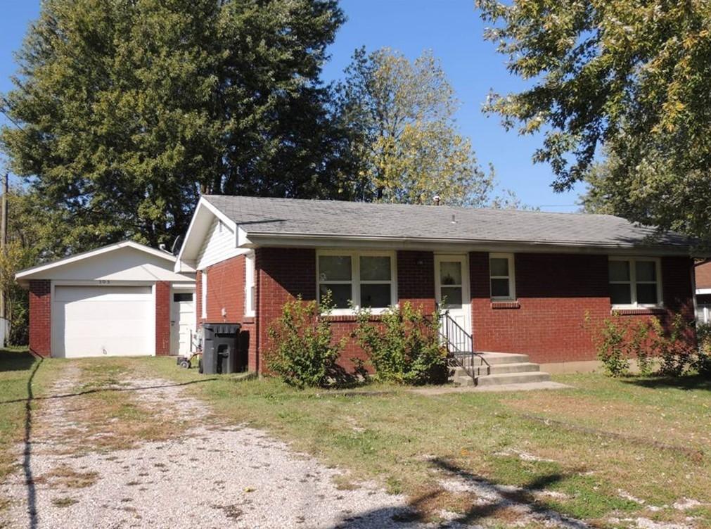 305 North Ml, Marshfield, MO 65706 photo 1