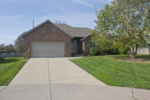 3657 N Oak Point Ave, Springfield, MO 65803 photo 1
