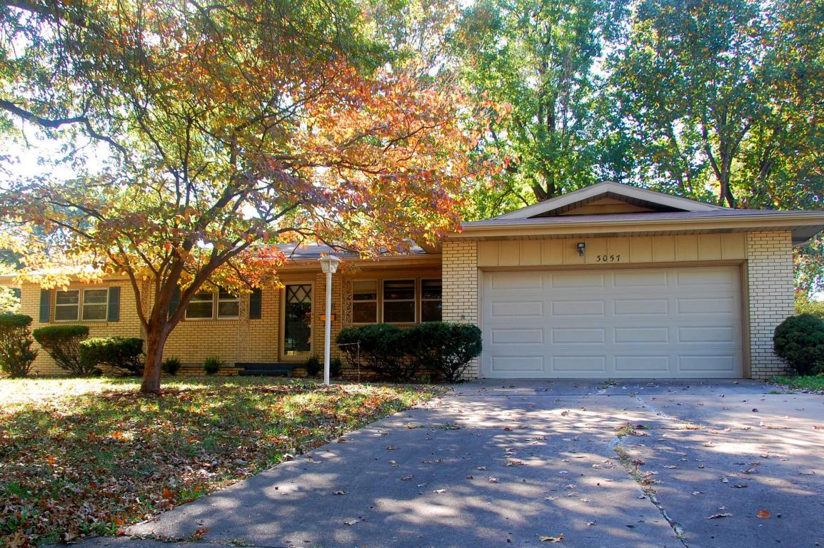 3057 S Greenbrier Ave, Springfield, MO 65804 photo 1