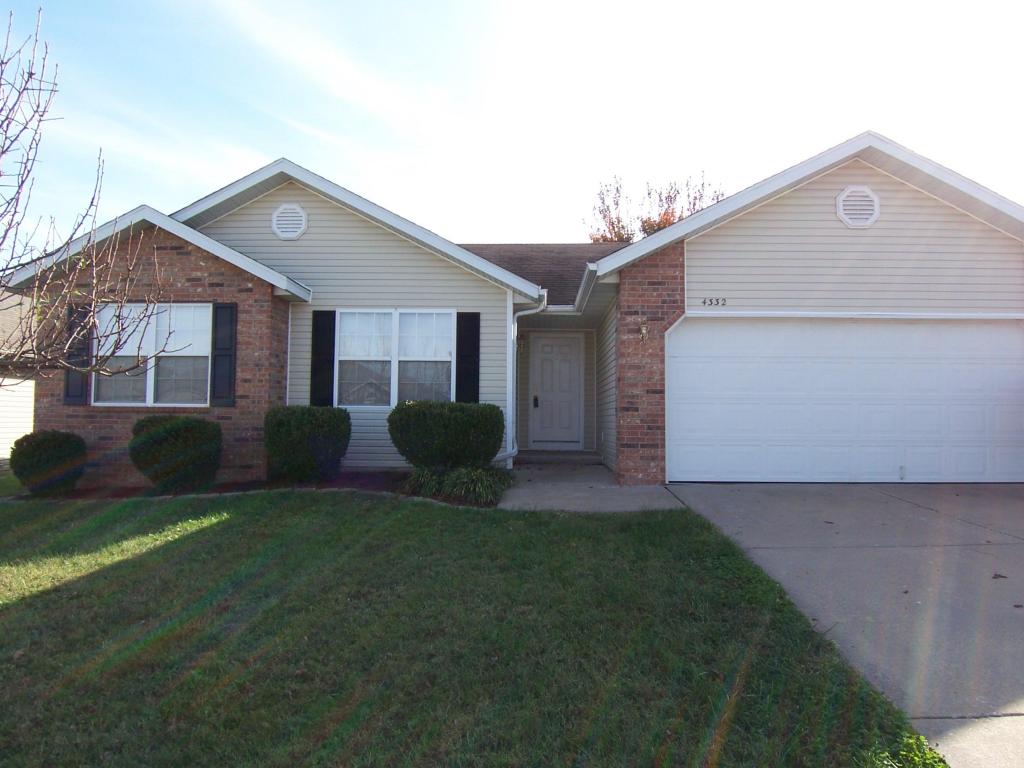 4332 W State St, Springfield, MO 65802 photo 1