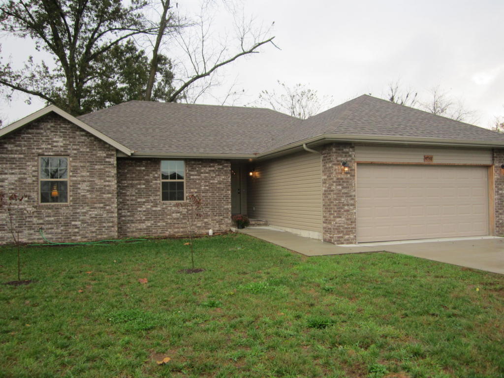 4548 W Greenridge St, Springfield, MO 65807 photo 1