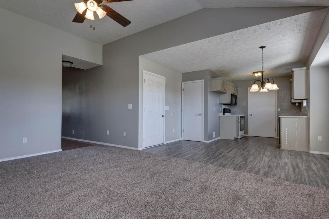 5808 N 11th Ave, Ozark, MO 65721 photo 5