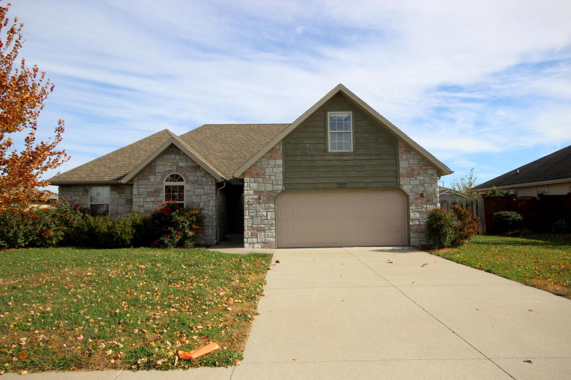 722 N Harley Ave, Republic, MO 65738 photo 1