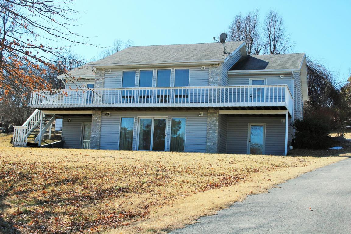 645 W Hubble Dr, Marshfield, MO 65706 photo 1