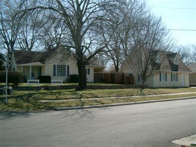 2652 E Bennett St, Springfield, MO 65804 photo 1
