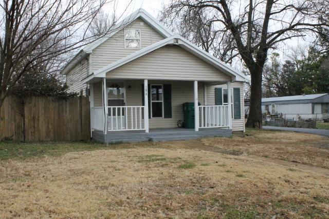 306 Main St, Cabool, MO 65689 photo 1