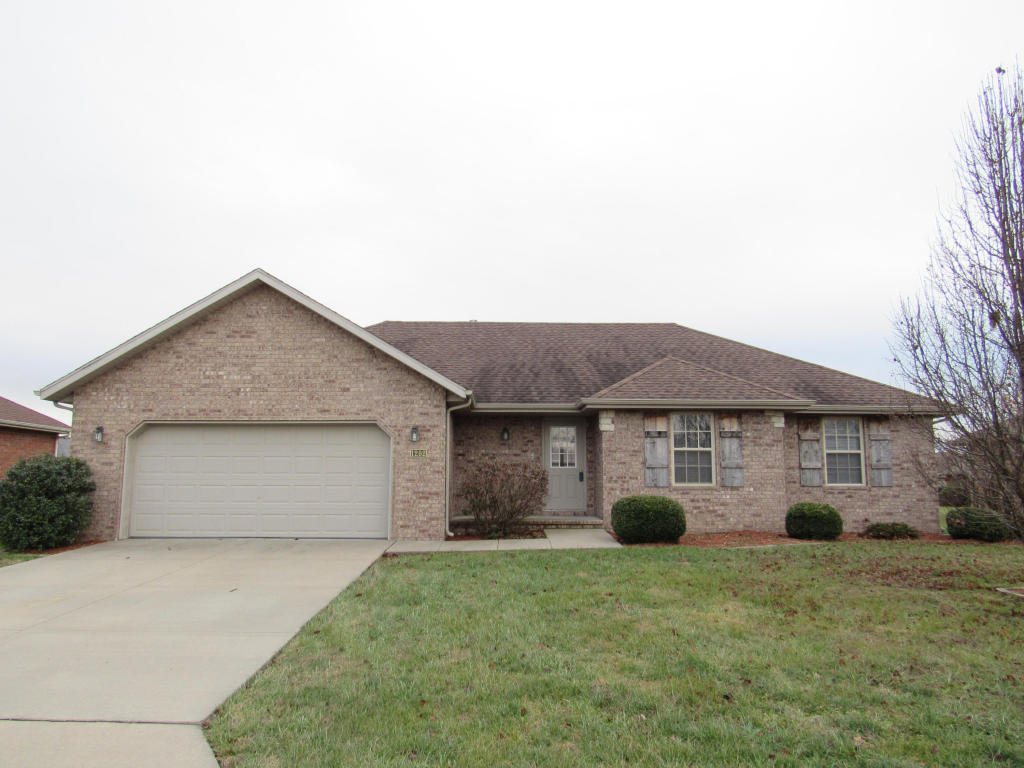 1202 Eagle Rock Dr, Ozark, MO 65721 photo 1