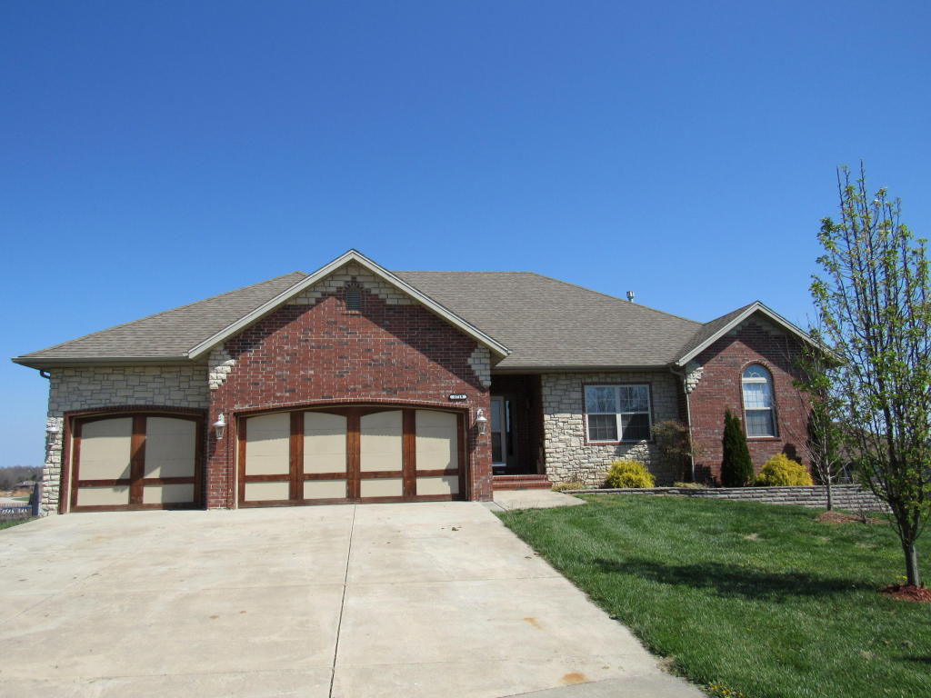 1719 E Blockade Ct E, Republic, MO 65738 photo 1