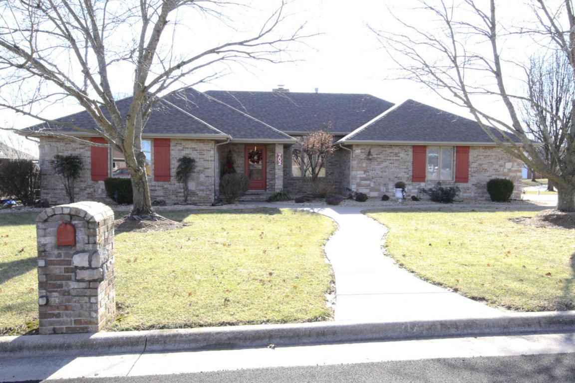 702 E Bennett Ct, Nixa, MO 65714 photo 1