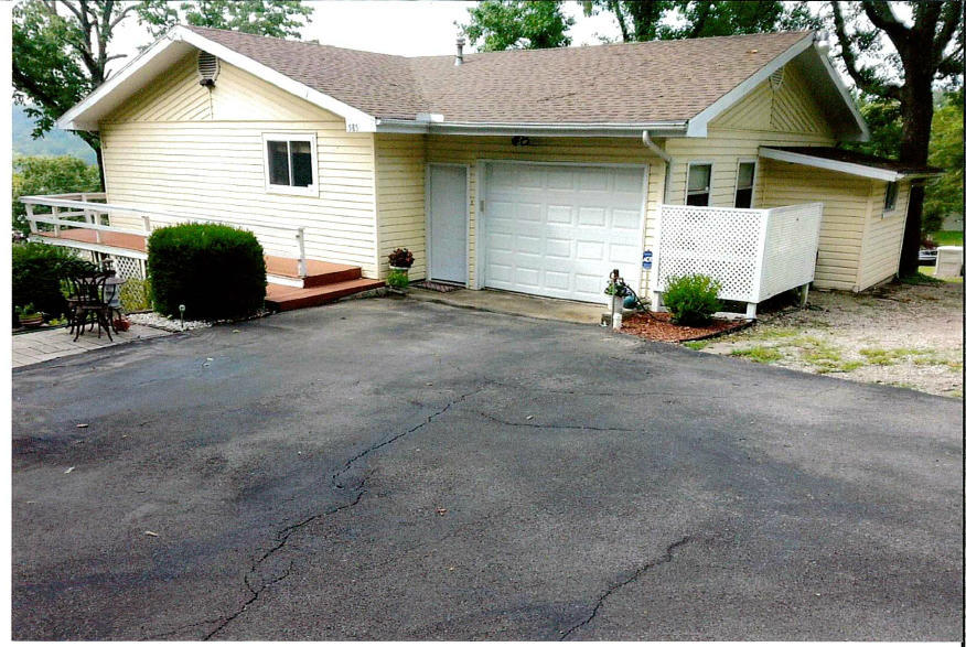 585 Rome Cir, Lampe, MO 65681 photo 1