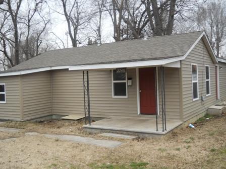 2749 W Olive St, Springfield, MO 65802 photo 1