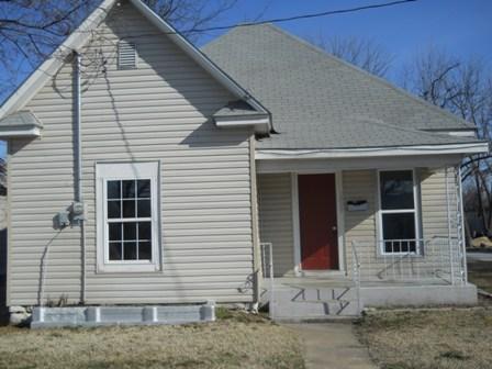 1005 E Commercial St, Springfield, MO 65803 photo 1