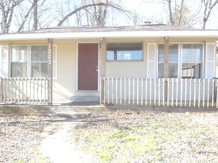1223 S New Ave, Springfield, MO 65807 photo 1
