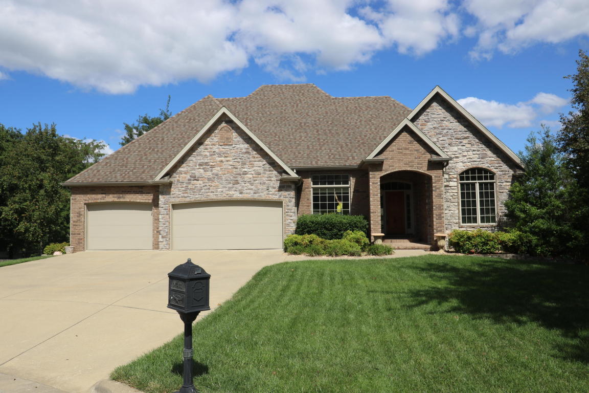 3975 E Gastonbury St, Springfield, MO 65809 photo 1