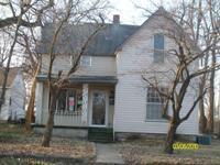 1216 W Florida St, Springfield, MO 65803 photo 1