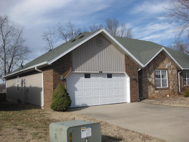 4013 S Warmwater Ave, Springfield, MO 65804 photo 1
