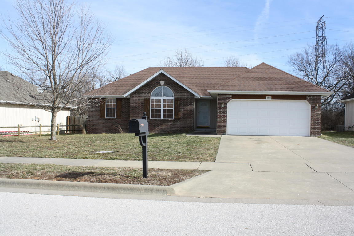 3890 S Keystone Ave, Springfield, MO 65807 photo 1
