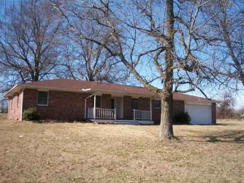 513 S Front St, Exeter, MO 65647 photo 1