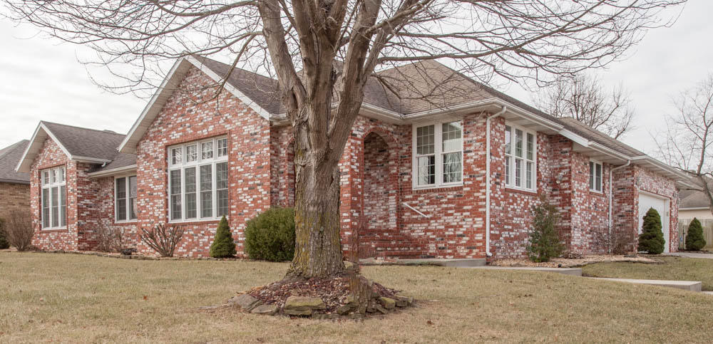 4621 S Warren Rd, Springfield, MO 65810 photo 2