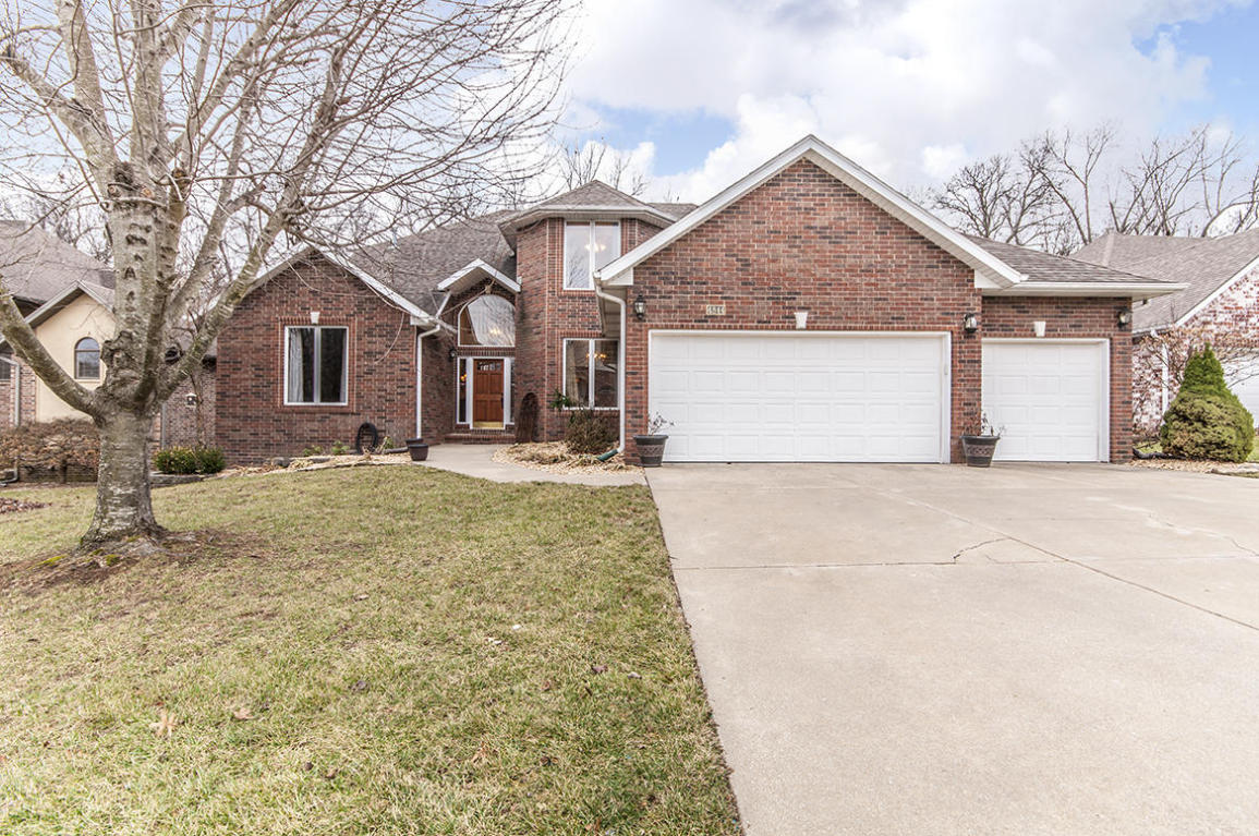 4844 E Utica St, Springfield, MO 65809 photo 1