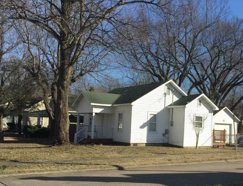 1500 E Mcdaniel St, Springfield, MO 65802 photo 1