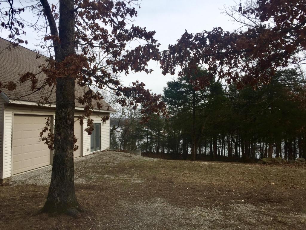 200 Wildwood Rd, Shell Knob, MO 65747 photo 1