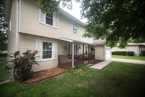3633 N Olive Ct, Springfield, MO 65803 photo 1