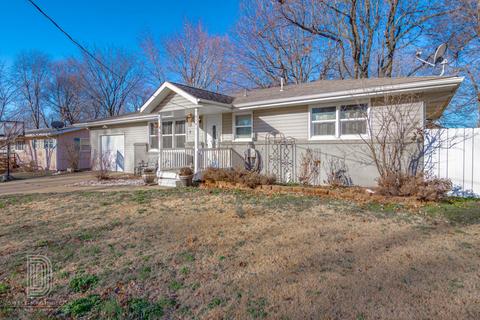 3141 S Ferguson Ave, Springfield, MO 65807 photo 1