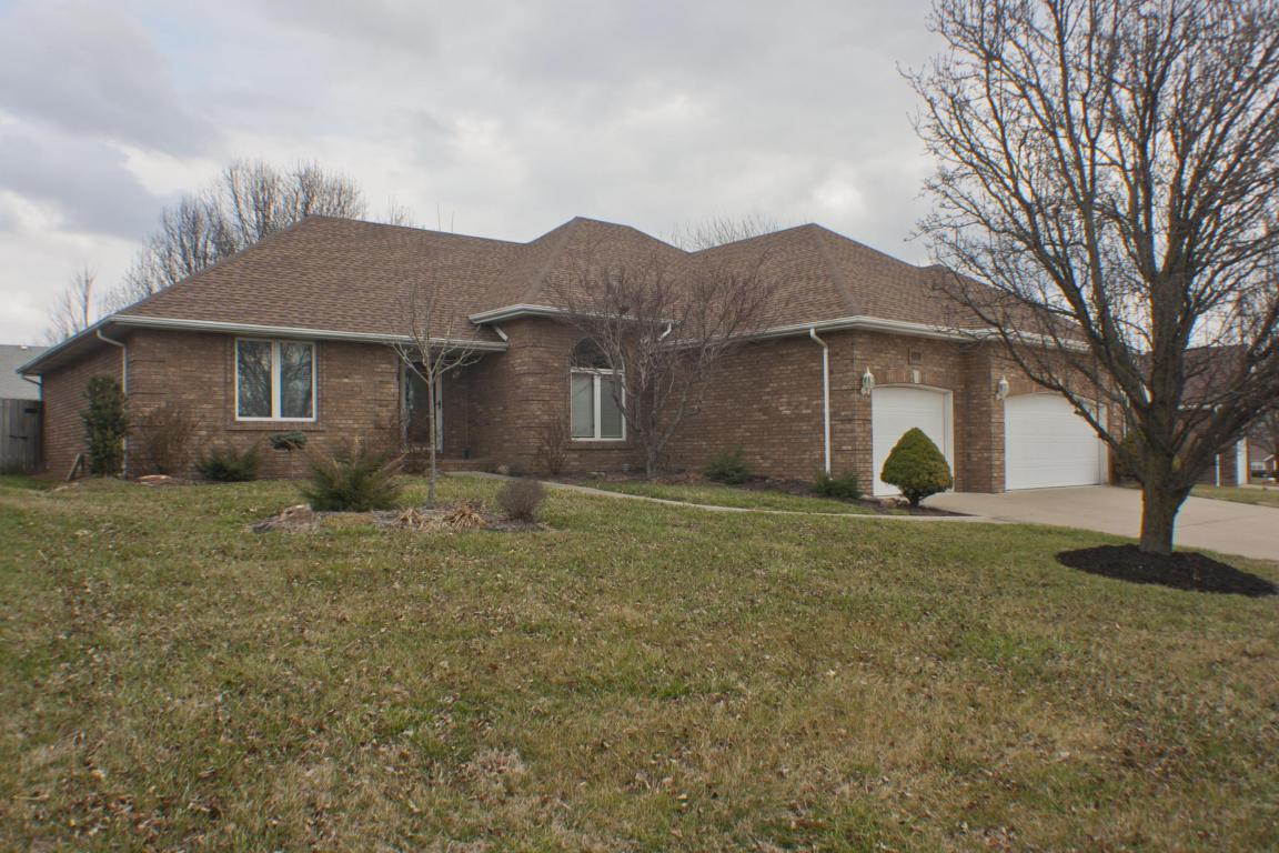 3431 E Stanhope Ter, Springfield, MO 65809 photo 1